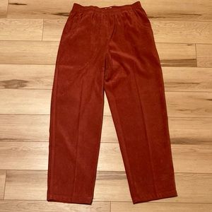 Women’s Koret 3J Cut Burgundy Dress Pants Elastic Waist with Pockets Size 10